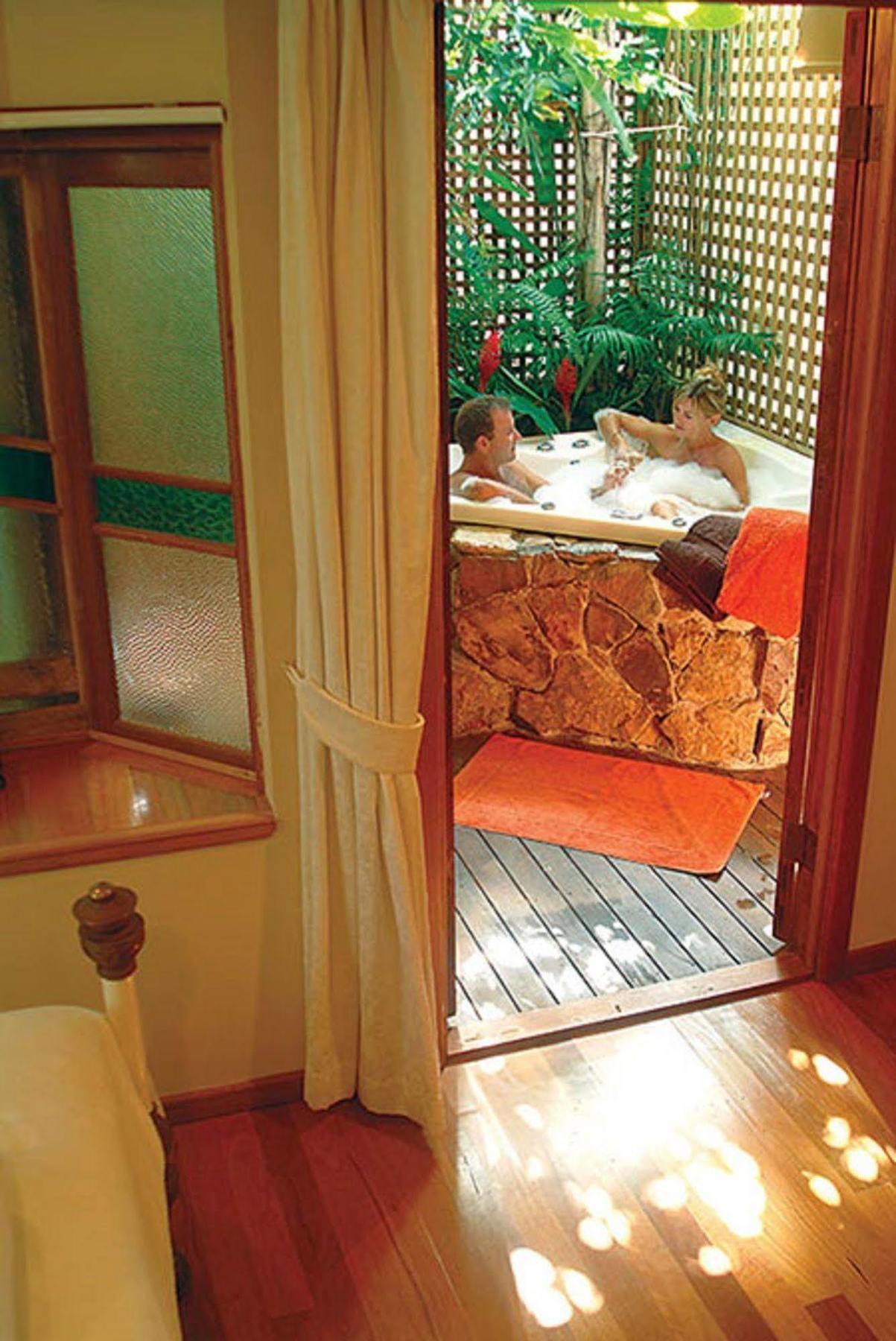 Airlie Waterfront Bed & Breakfast Airlie Beach Εξωτερικό φωτογραφία